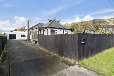Photo of property in 5 Ngaio Street, Wainuiomata, Lower Hutt, 5014