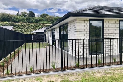 Photo of property in 70 Pakanga Grove, Pyes Pa, Tauranga, 3112