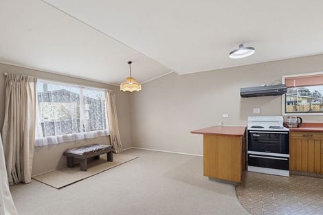 Photo of property in 14 Riverside Drive, Waiuku, 2123