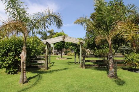 Photo of property in 13 Kawhero Drive, Kuaotunu, Whitianga, 3592