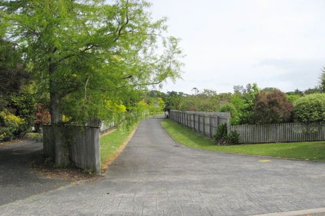 Photo of property in 30 Rosella Grove, Waimauku, 0812