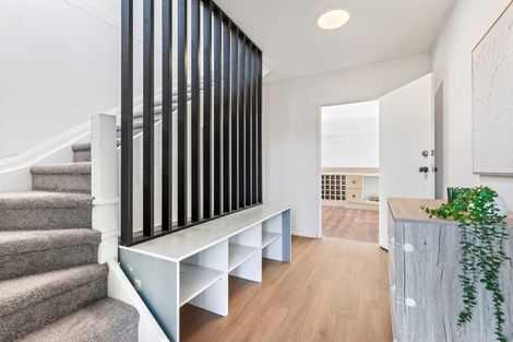 Photo of property in 53 Goodwood Drive, Goodwood Heights, Auckland, 2105