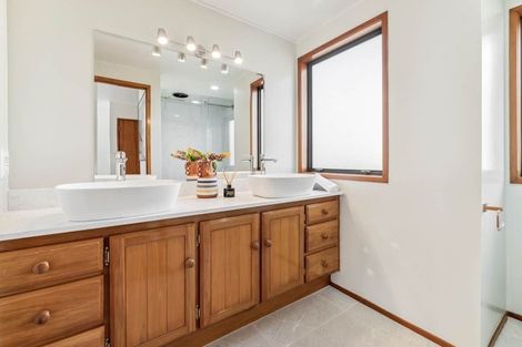 Photo of property in 1/81 Oliver Road, Eastern Beach, Auckland, 2012