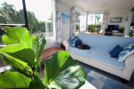 Photo of property in 31 Rothwell Street, Titahi Bay, Porirua, 5022