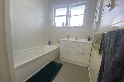 Photo of property in 20 Dr Taylor Terrace, Johnsonville, Wellington, 6037