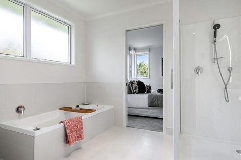 Photo of property in 47 English Oak Drive, Schnapper Rock, Auckland, 0632