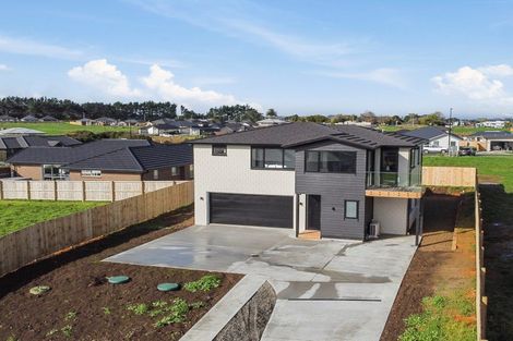 Photo of property in 3 Okohaka Avenue, Glenbrook, Waiuku, 2681