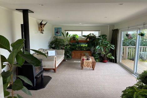 Photo of property in 16 Downing Street, Crofton Downs, Wellington, 6035