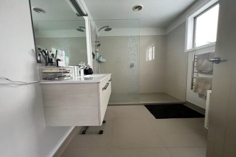 Photo of property in 284 Schnapper Rock Road, Schnapper Rock, Auckland, 0632