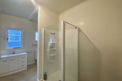 Photo of property in 1/227 Onewa Road, Birkenhead, Auckland, 0626