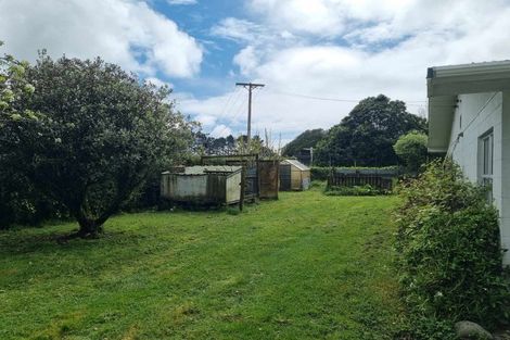 Photo of property in 5a Burgess Hill Road, Burgess Park, New Plymouth, 4371