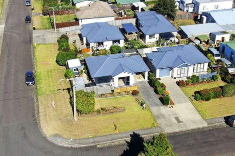 Photo of property in 3 Dulcie Street, Paeroa, 3600
