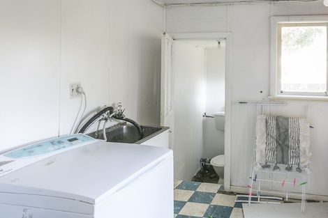 Photo of property in 60 Roxburgh Street, Mount Victoria, Wellington, 6011