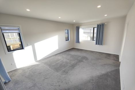 Photo of property in 1 Waikaka Place, Rototuna North, Hamilton, 3210