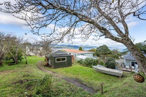 Photo of property in 91 Maungaraki Road, Korokoro, Lower Hutt, 5012
