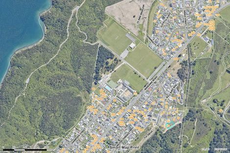 Photo of property in 10 Raukura Rise, Picton, 7220