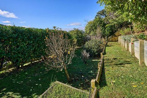 Photo of property in 147 Tirohanga Road, Tirohanga, Lower Hutt, 5010