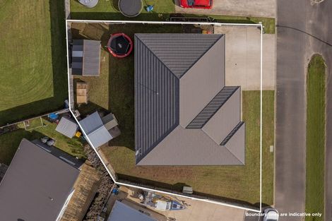 Photo of property in 36 Carina Way, Whitianga, 3510