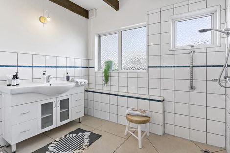 Photo of property in 8 Reading Street, Greytown, 5712