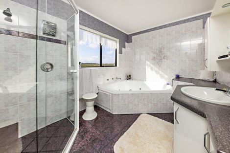 Photo of property in 123d Irwin Road, Kingseat, Pukekohe, 2679