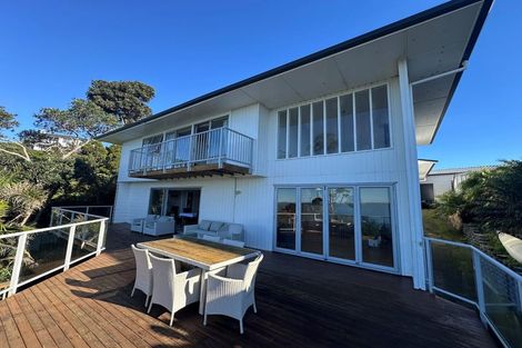Photo of property in 10 Sykes Avenue, Hatfields Beach, Orewa, 0931