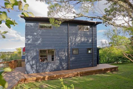 Photo of property in 2/15b Nandana Drive, Glen Eden, Auckland, 0602