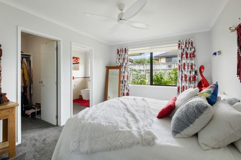 Photo of property in 43 Malta Crescent, Katikati, 3129