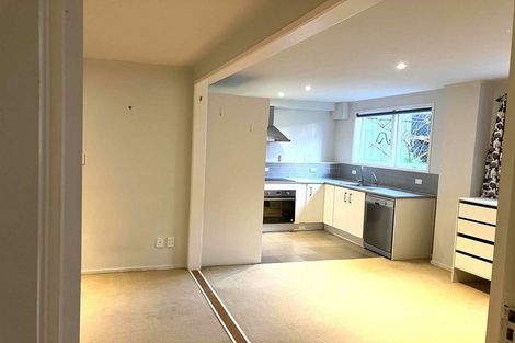 Photo of property in 16a Collie Street, Hillpark, Auckland, 2102