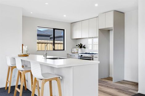 Photo of property in 6 Dalness Crescent, Halswell, Christchurch, 8025