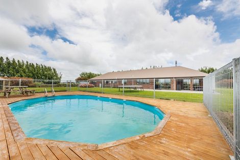 Photo of property in 707 Aranui Road, Kairanga, Palmerston North, 4475