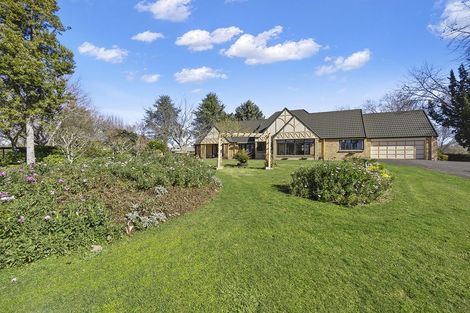 Photo of property in 145 Racecourse Road, Cambridge, 3493