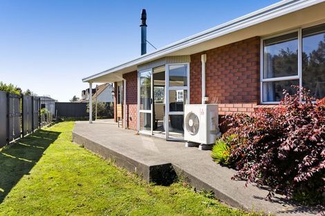 Photo of property in 54 Cressida Avenue, Stratford, 4332