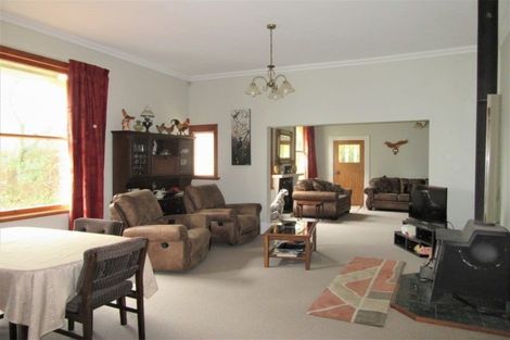 Photo of property in 1644 Cheltenham Hunterville Road, Waituna West, Rewa, 4780