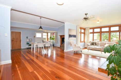 Photo of property in 62 Kent Street, Carterton, 5713