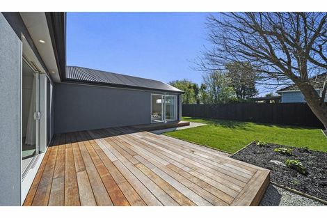 Photo of property in 154 Harewood Road, Papanui, Christchurch, 8053