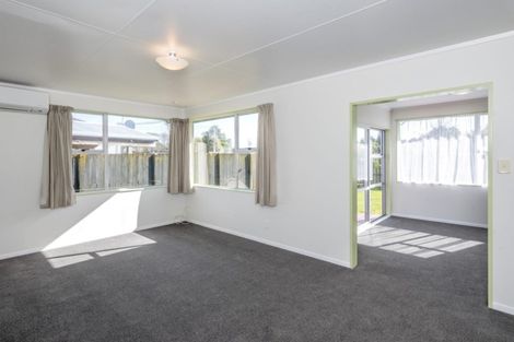 Photo of property in 20 Temuera Street, Otaki, 5512