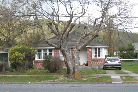 Photo of property in 130 Kowhai Street, Naenae, Lower Hutt, 5011