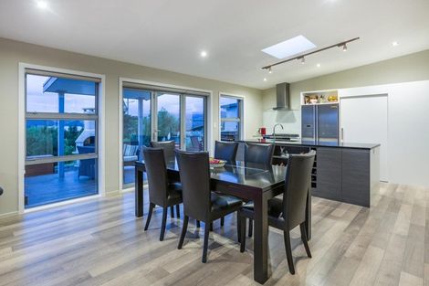 Photo of property in 50 Endeavour Drive, Whitby, Porirua, 5024