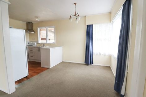 Photo of property in 33 Nevada Road, Silverdale, Hamilton, 3216