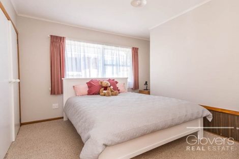 Photo of property in 7 Cajero Place, Green Bay, Auckland, 0604