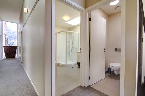 Photo of property in 33 Benmore Place, Glenorchy, 9372