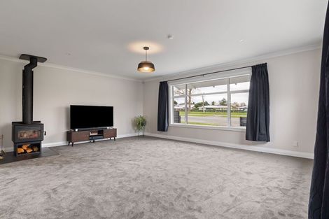 Photo of property in 620 Pioneer Highway, Highbury, Palmerston North, 4412