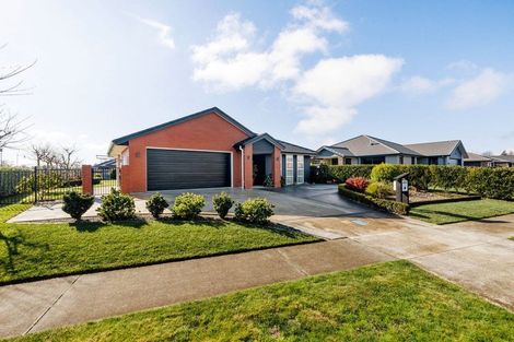 Photo of property in 12 Jarrett Terrace, Leamington, Cambridge, 3432