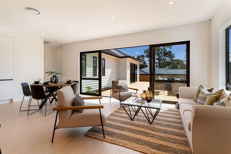 Photo of property in 10 Cutfield Lane, Kumeu, 0810