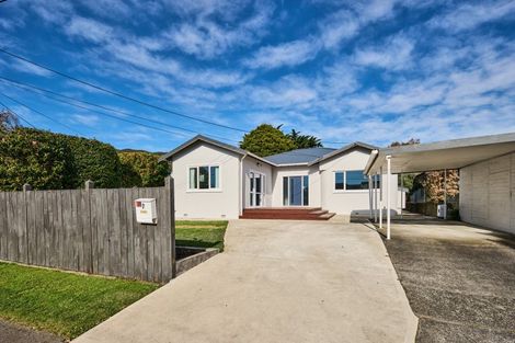 Photo of property in 7 Fairfield Avenue, Fairfield, Lower Hutt, 5011