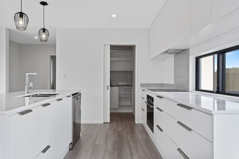 Photo of property in 10 Jury Lane, Woodend, 7610