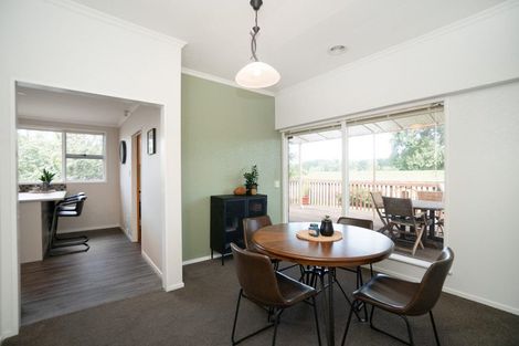 Photo of property in 8 Perth Place, Awapuni, Palmerston North, 4412