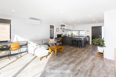 Photo of property in 12 Dahl Drive, Wallaceville, Upper Hutt, 5018