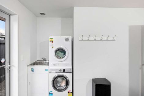 Photo of property in 2 Arabella Crescent, Yaldhurst, Christchurch, 8042