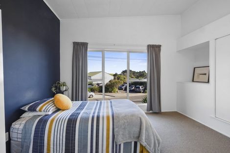 Photo of property in 426 South Road, Omata, New Plymouth, 4374